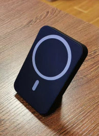 Folding Bracket Magnetic Suction Power Bank Large Capacity