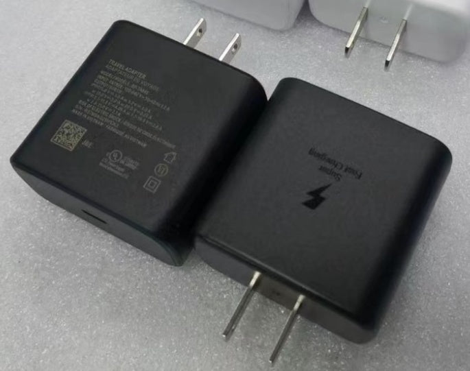 25W, 45W PD Fast Charge Charger With EU And US Regulations